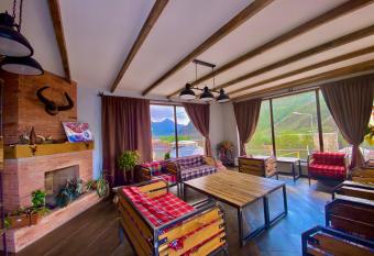 Veranda Guesthouse has Balcony rooms