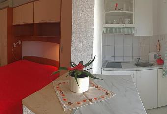 Apartments Bilic Nemira has Smoking/Balcony rooms