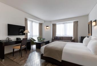 Vital - Urban boutique hotel TLV allows 18 year olds to book a room