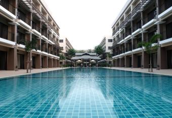 Summer Tree Hotel has Balcony rooms