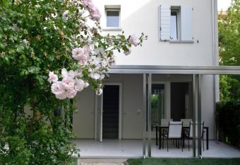 Appartamenti Cervia allows 18 year olds to book a room