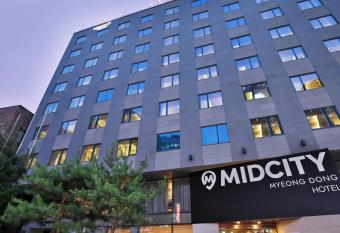 Hotel Midcity Myeongdong allows 18 year olds to book a room