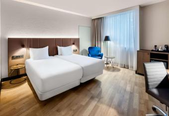 NH Luxembourg allows 18 year olds to book a room