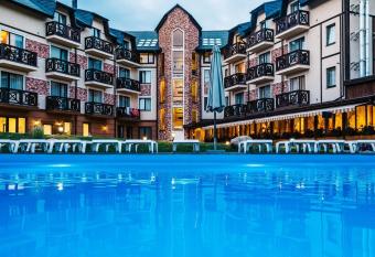 Hotel&Restaurant Premium Club has Balcony rooms