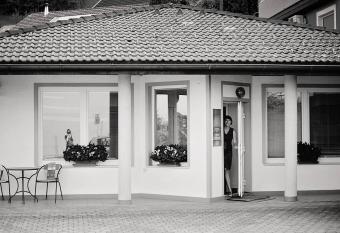 Apartments Life & Energy has Balcony rooms