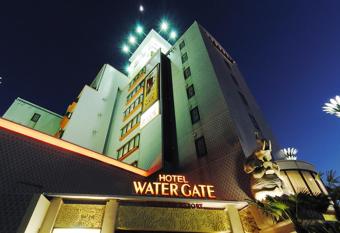 Hotel Water Gate Nagoya                                    has Smoking rooms