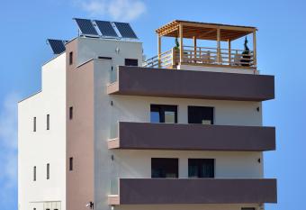 Lotos Depandans has Smoking/Balcony rooms