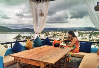 Banjara Heritage has Balcony rooms
