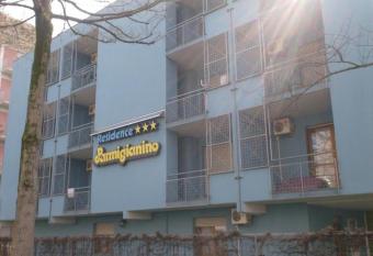 Residence Parmigianino has Balcony rooms