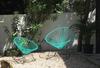 Hostal Cha Cha Cha has Balcony rooms