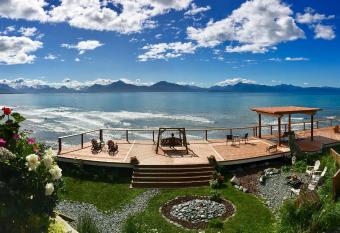 Homer Inn and Spa allows 18 year olds to book a room