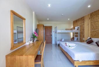 JS Residence Krabi has Balcony rooms