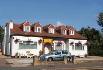Havering Hotel allows 18 year olds to book a room