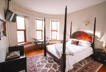 Bellas Castle has Balcony rooms