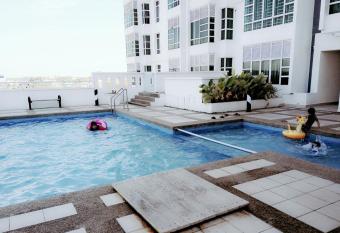 Caliph Suite Guest House @ Anjung Vista Condo ( Homestay) Kubang Kerian allows 18 year olds to book a room