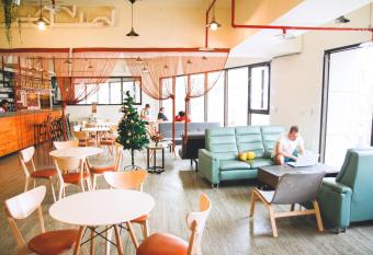                    4f has Balcony rooms