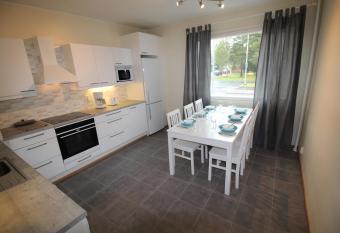 Hotel Aakenus Apartment Koski has Balcony rooms