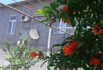 Guest house near Baku airport allows 18 year olds to book a room