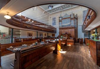 Gwynfryn allows 18 year olds to book a room