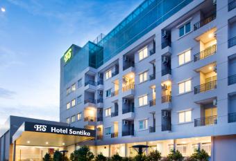 Hotel Santika Mega City Bekasi has Balcony rooms