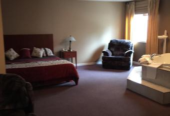 Auberge L'Etape allows 18 year olds to book a room