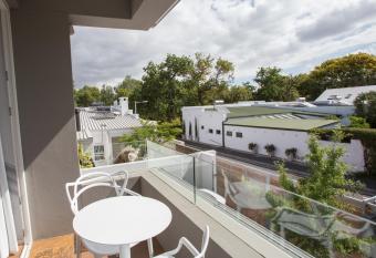 Laanhof Studios has Balcony rooms