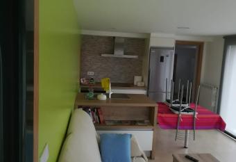 Apartamento Laura allows 18 year olds to book a room