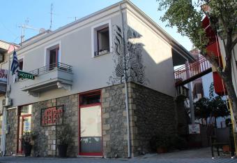 Meteora Central Hostel allows 18 year olds to book a room