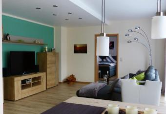 Fewo Rheinwein 1  allows 18 year olds to book a room