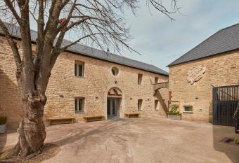 The Barrel Store Cirencester allows 18 year olds to book a room