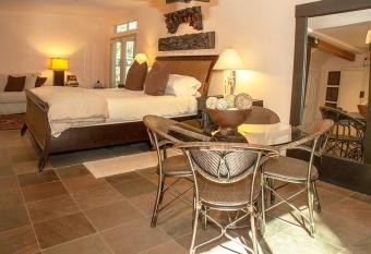 Harmony Ridge Lodge allows 18 year olds to book a room