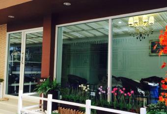 Bann Bunga Inn has Balcony rooms