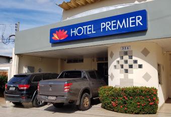 Hotel Premier allows 18 year olds to book a room