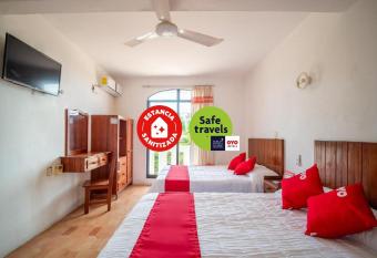 OYO Hotel Arena Surf, Puerto Escondido allows 18 year olds to book a room