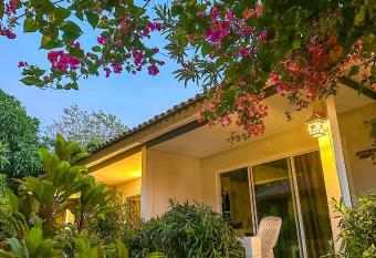 Lanta A&J Klong khong Beach has Balcony rooms