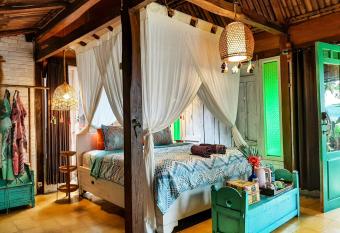 Janur Bungalow has Balcony rooms