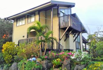 Cottage Morino Paradiso allows 18 year olds to book a room