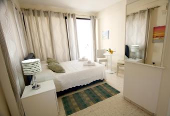 Pissouri Village Studios has Balcony rooms