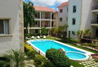 Punta Cana Seven Beaches allows 18 year olds to book a room