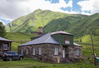 Guest House Qaldea has Balcony rooms