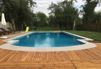 Pensiunea Groza has Balcony rooms