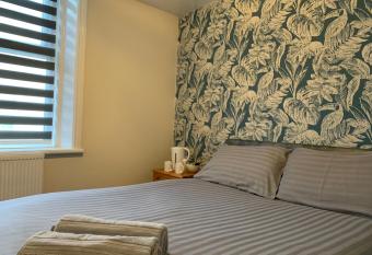 Malibu Hotel allows 18 year olds to book a room