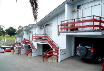 Aaron Court Motel allows 18 year olds to book a room