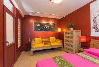 B&B under Great Wall has Balcony rooms