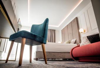 Hotel Krilo has Balcony rooms