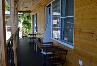 Guest House on Kabardinskaya 107 has Balcony rooms