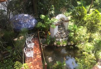 Villas Sol y Luna Coyoacan allows 18 year olds to book a room