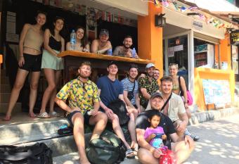 Voyagers Hostel allows 18 year olds to book a room