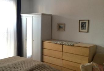 Apartman Elena has Balcony rooms