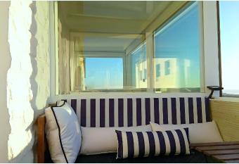 Panorama Penthouse allows 18 year olds to book a room